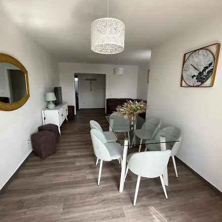 Apartman Jetes With Pool And Wifi