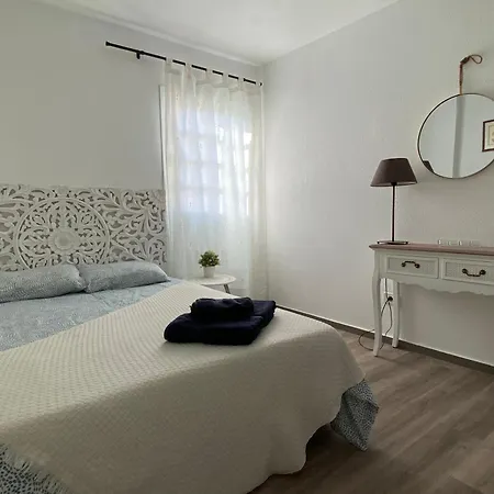 Jetes With Pool And Wifi Apartament Playa de las Americas (Tenerife)